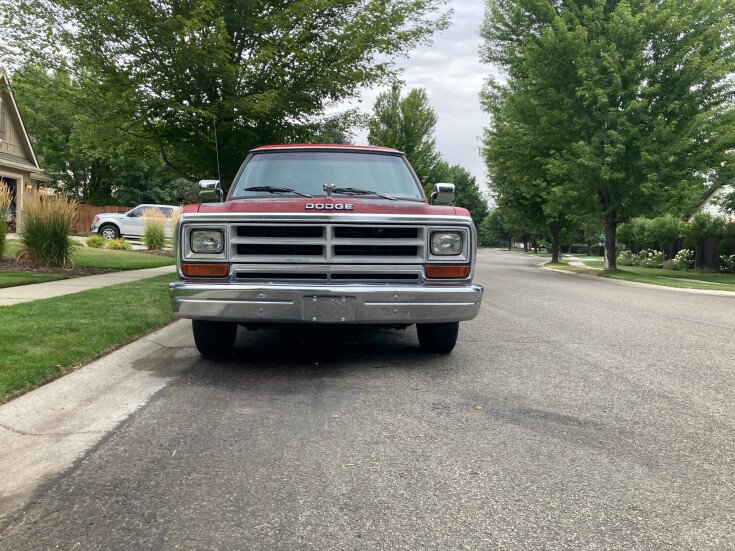 Thumbnail Photo undefined for 1990 Dodge D/W Truck 2WD Club Cab D-150